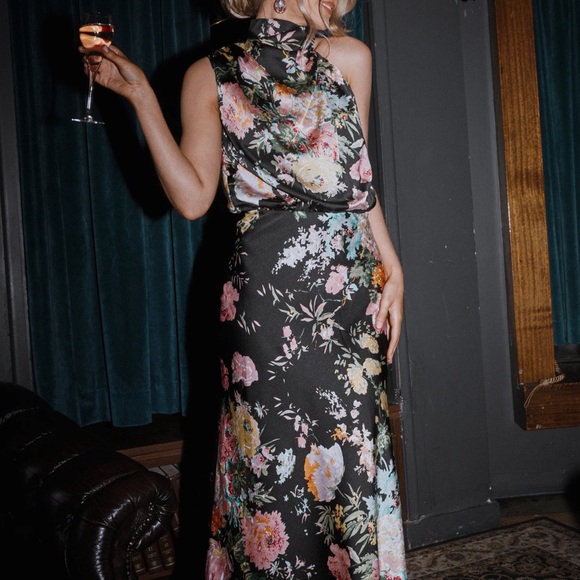 Petal & Pup Dresses & Skirts - Petal & Pup Anabelle Halter Neck Midi Dress